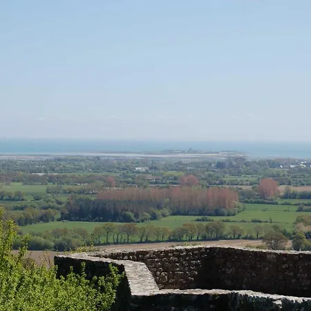 Villa Saint-vaast-la-hougue Sleeps 10 Pool Wifi Saint-Vaast-la-Hougue
