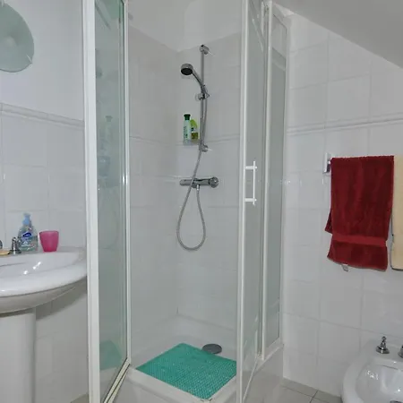 Villa Saint-vaast-la-hougue Sleeps 10 Pool Wifi *